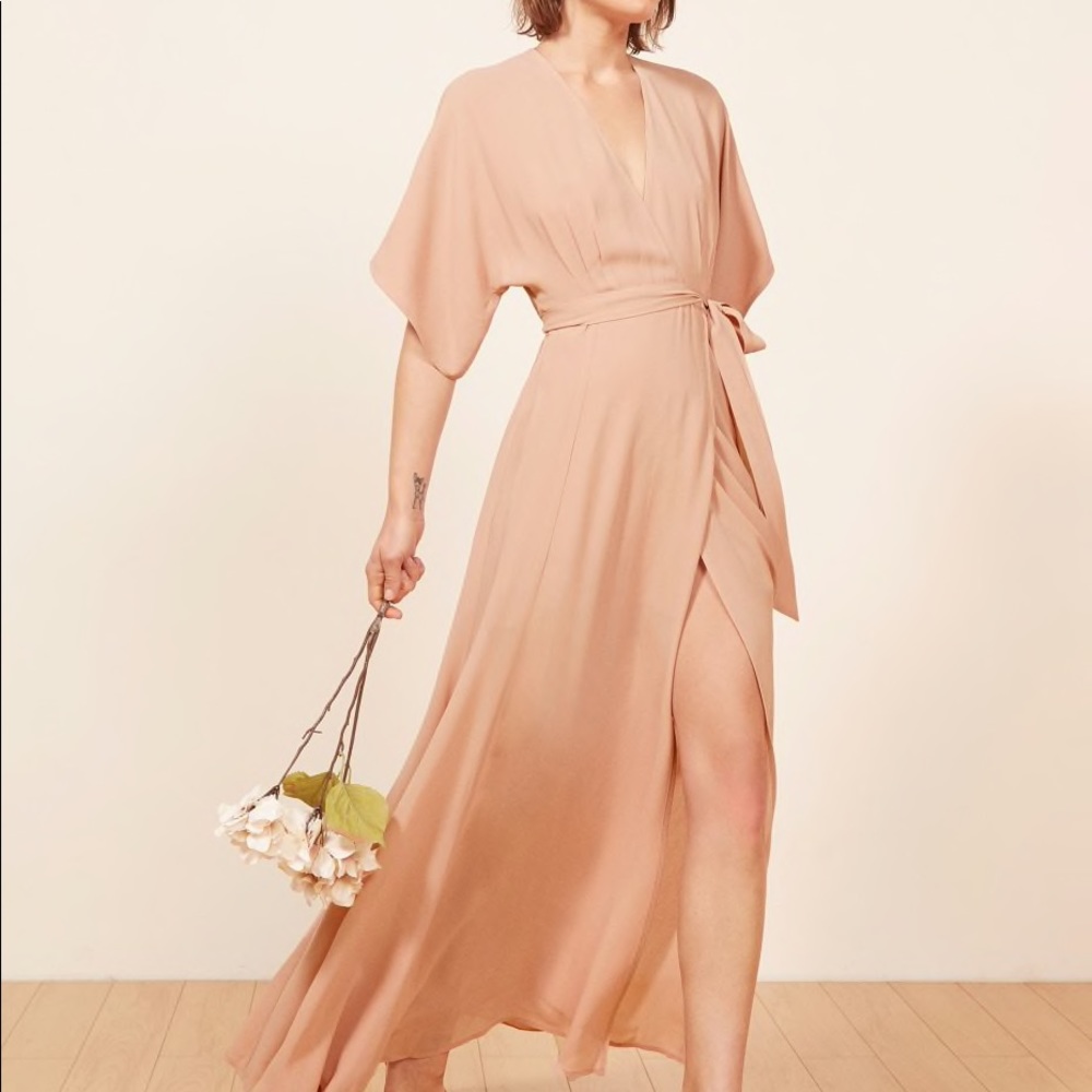 NWOT Reformation Winslow Dress in Blush